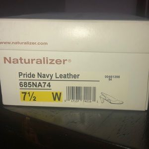 Naturalizer dress shoes